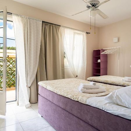 Filippos Apartments 阿尔戈斯托利翁 外观 照片