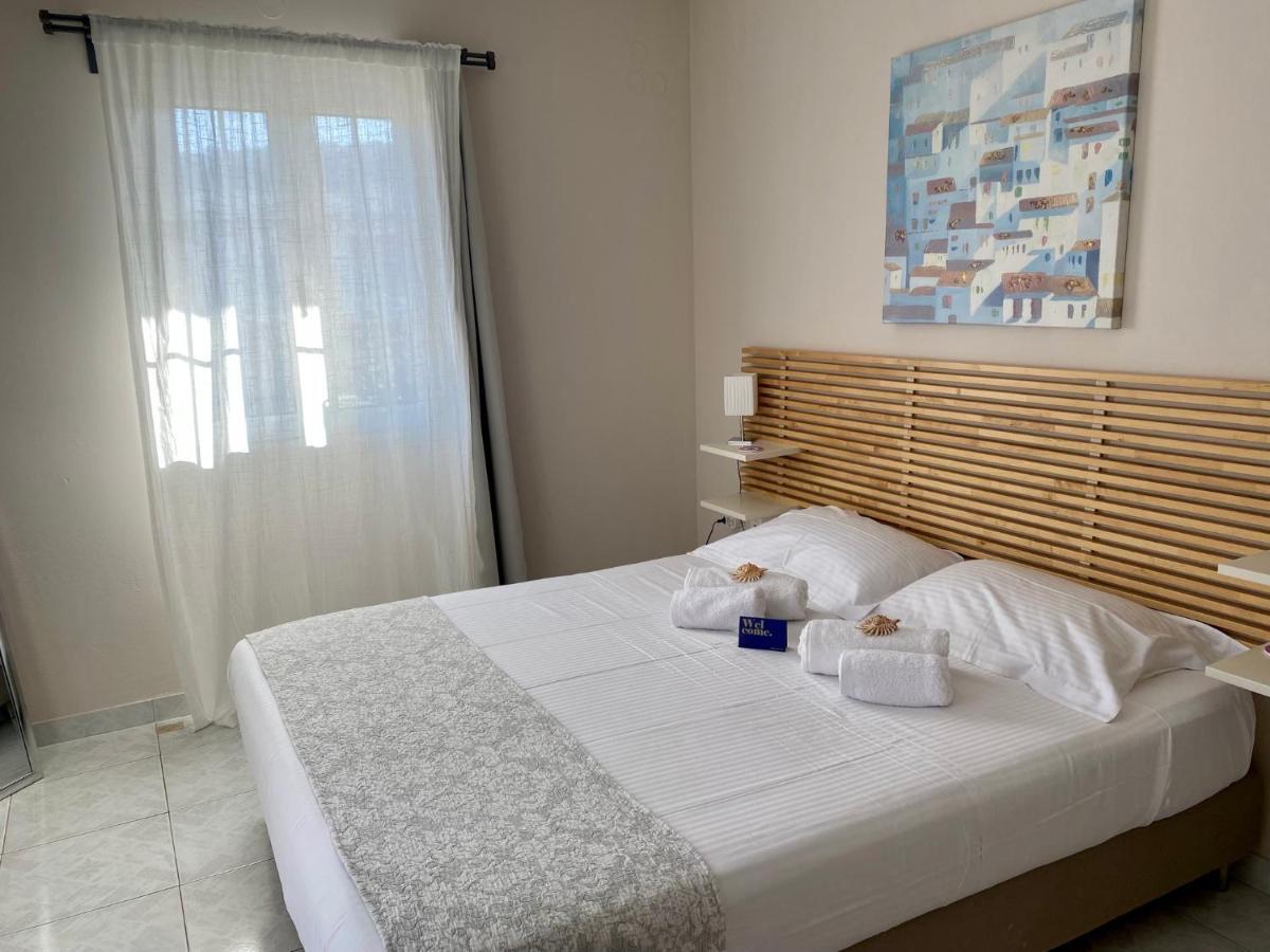 Filippos Apartments 阿尔戈斯托利翁 外观 照片