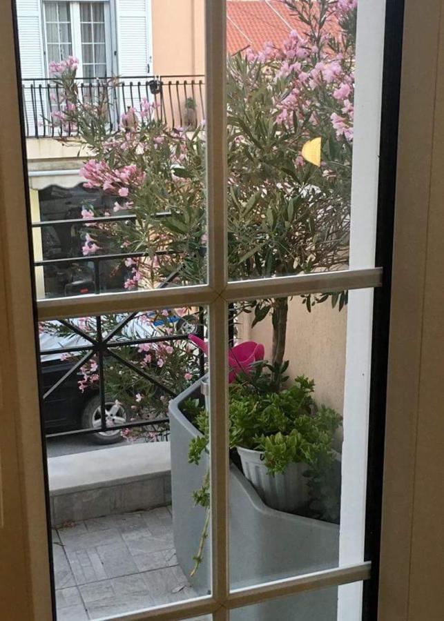 Filippos Apartments 阿尔戈斯托利翁 外观 照片